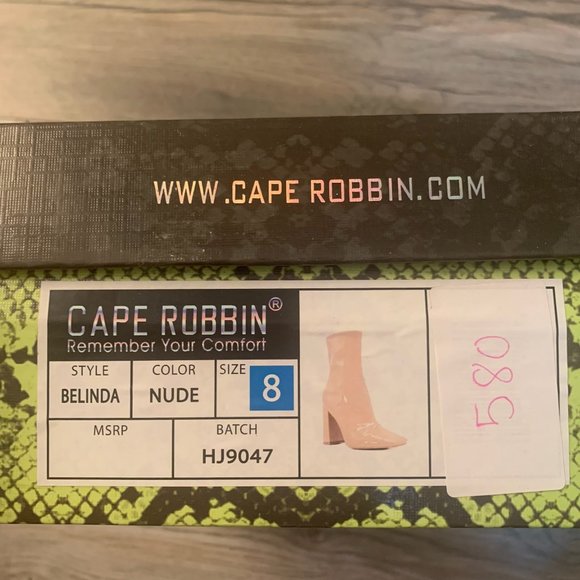 NWT CAPE ROBBIN BELINDA BLOCK HEEL SQUARE TOE NUDE ANKLE BOOTS 5.5 - Picture 5 of 9